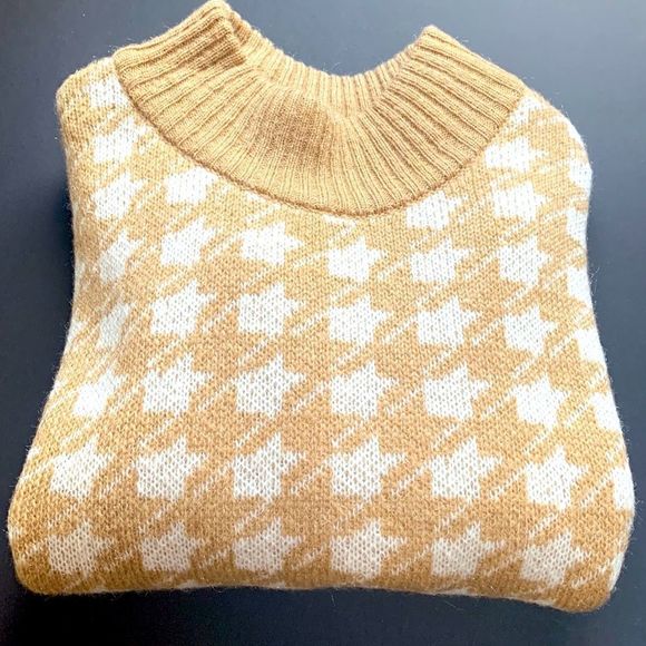 Cleo Petites XL Super Soft Houndstooth Sweater - Picture 2 of 6